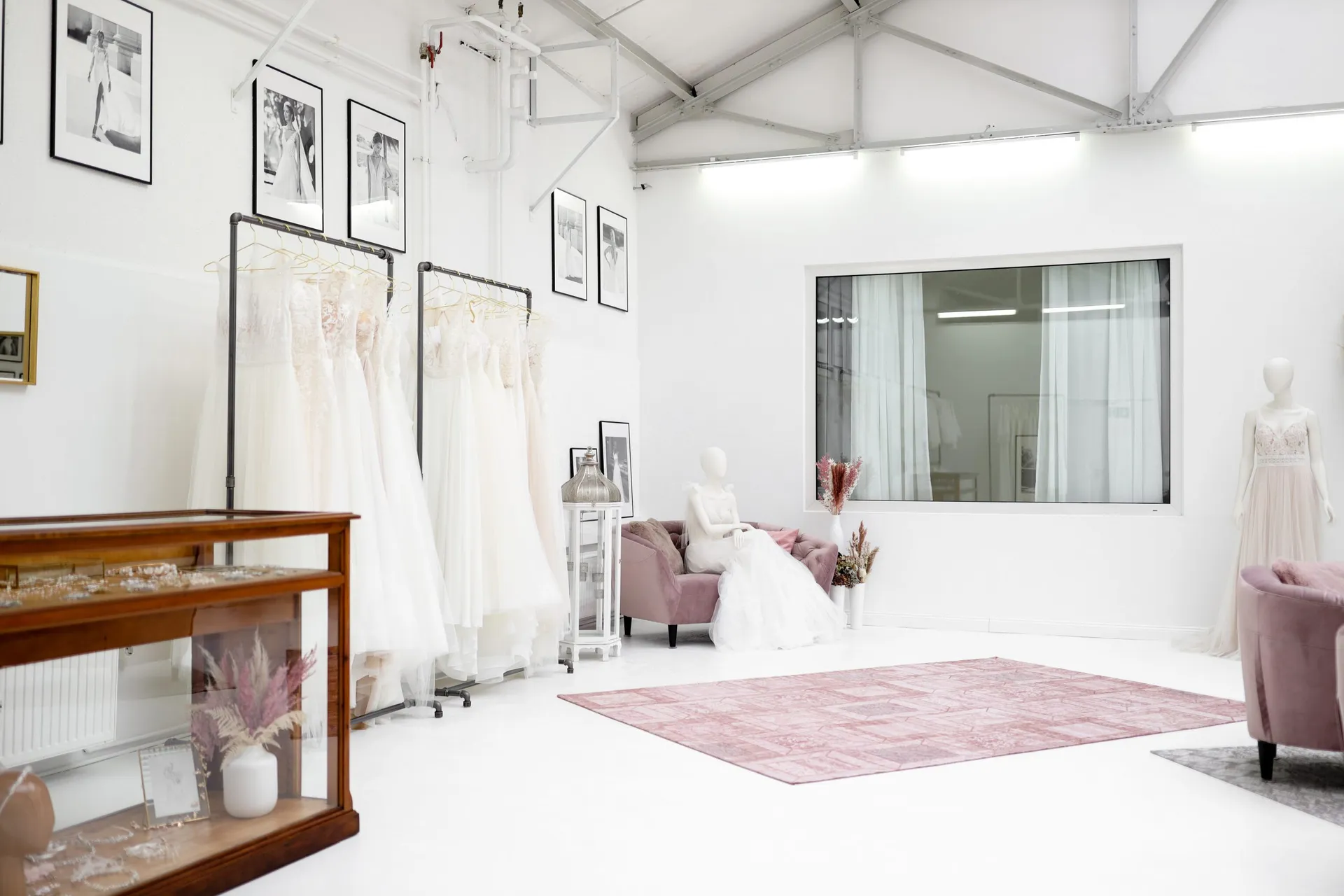 Brautmode von St. Patrick Studio im Kleiderloft